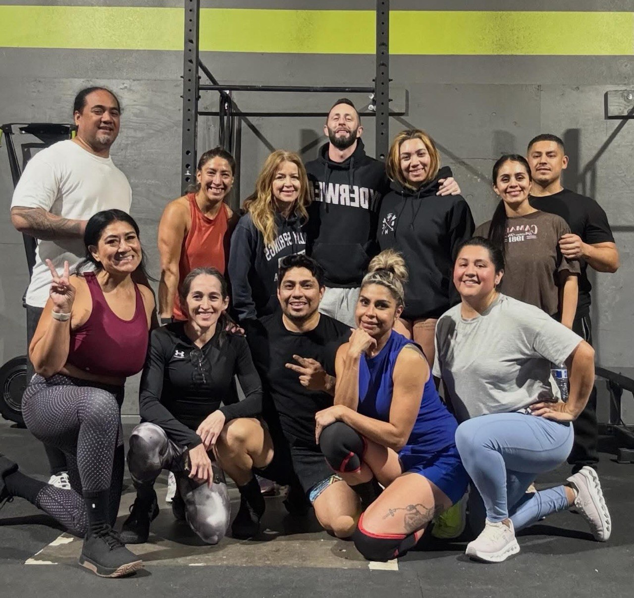 After-class group photo in front of the rig