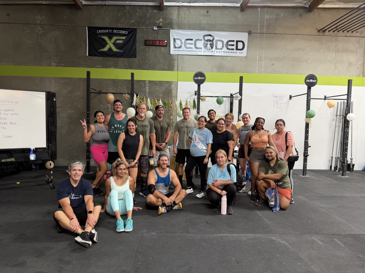 Big group photo on partner-triathlon day